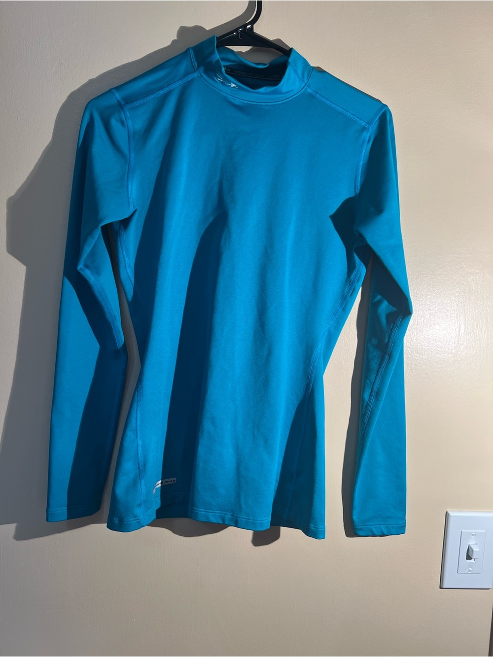 Men’s Under Armour Teal Mock Neck Long Sleeve Athletic Shirt size Medium